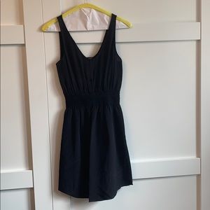 ARITZIA t. Babaton silk black dress